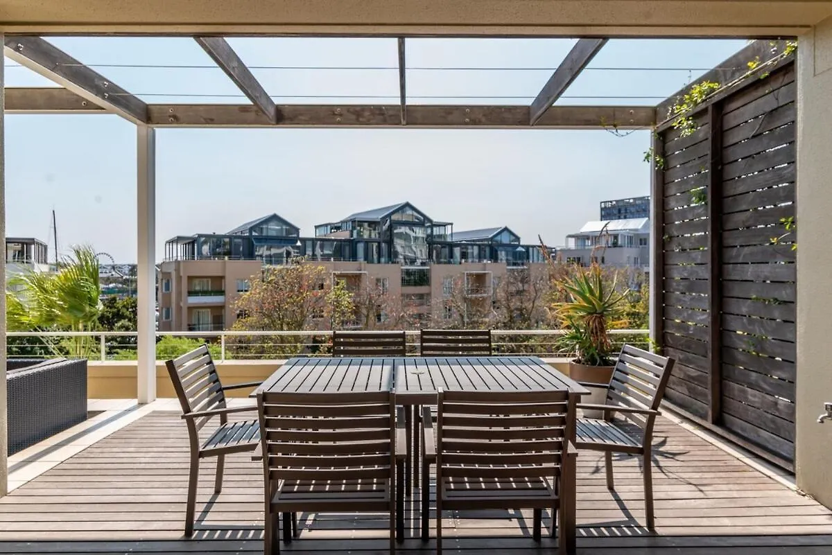 Luxury 2 Bedroom Marina Apartment - 302 Ellesmere Cape Town 0*,  South Africa