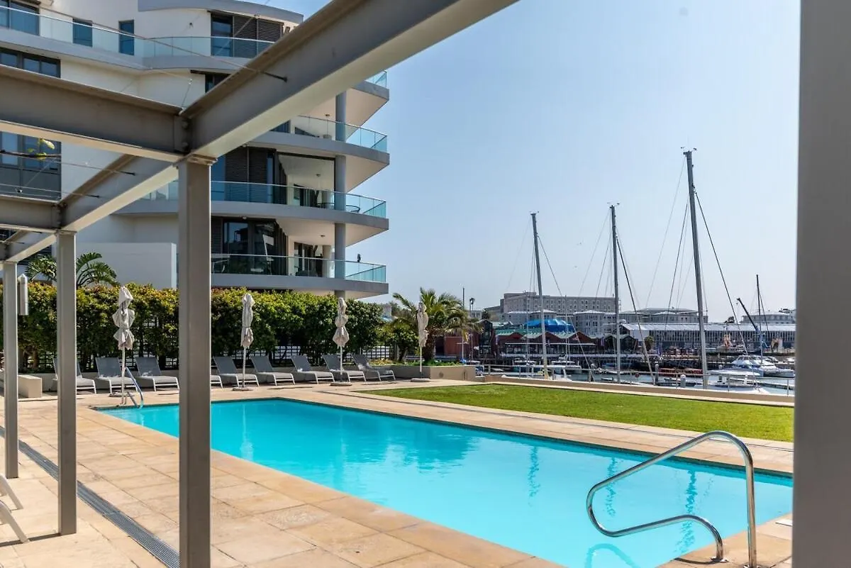 Ferienwohnung Marina Views Stylish 2Br W Private Deck Kapstadt 0*,